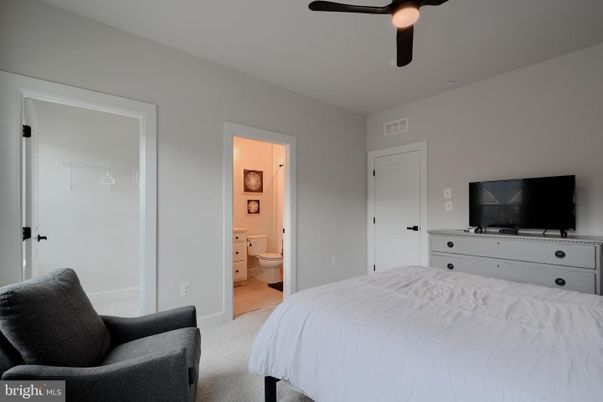 Bathroom, Bedroom, Interior