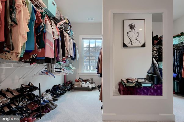 Interior, Walk-in Closets