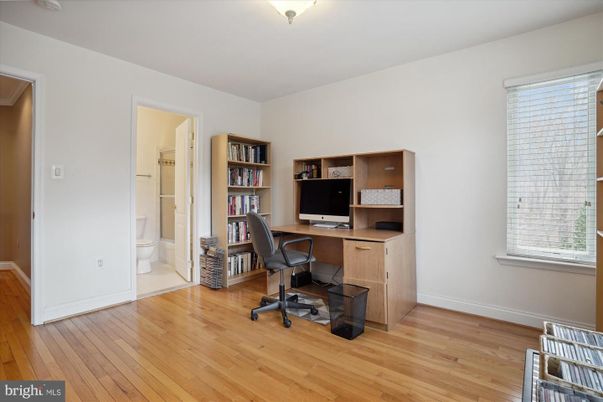 Bathroom, Home Office, Interior, Wood Texture Flooring