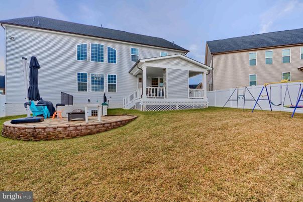 Backyard, Exterior, Playground