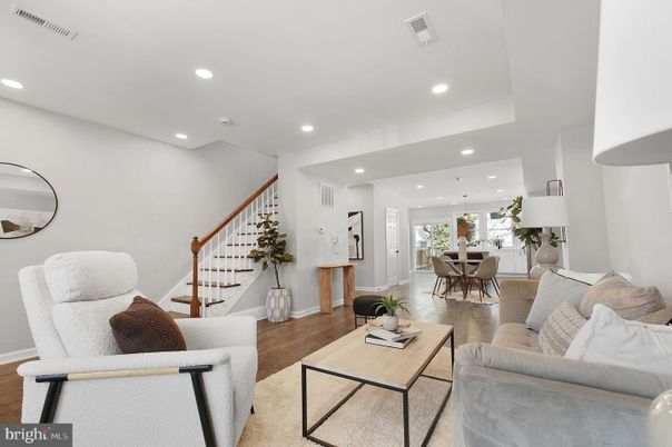 Dining room, Interior, Living room, Recessed Lighting, Wood Texture Flooring