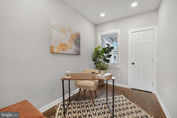 Home Office, Interior, Recessed Lighting, Wood Texture Flooring