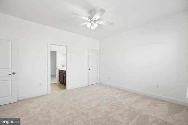 Bathroom, Empty room, Interior