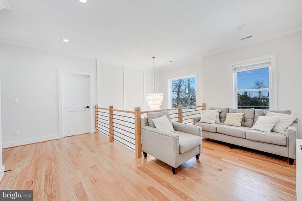 Chandelier, Interior, Living room, Pendant Lights, Recessed Lighting, Wood Texture Flooring