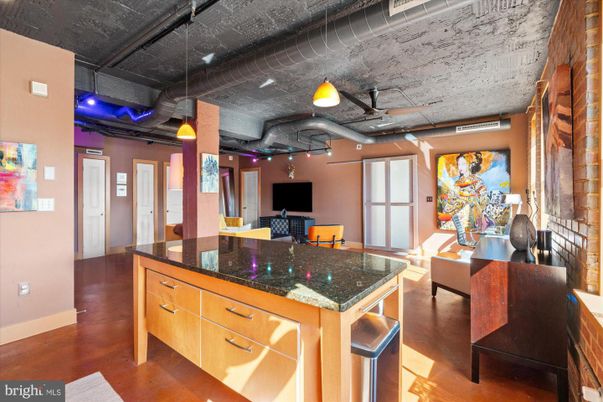 Interior, Pendant Lights, Wood Texture Flooring