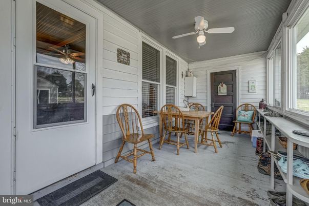 Dining room, Interior