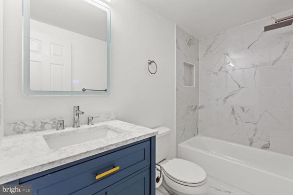 Bathroom, Interior, Marble Walls