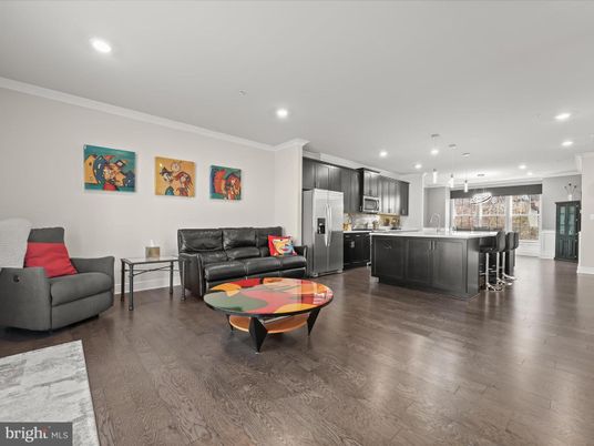Interior, Kitchen, Living room, Pendant Lights, Recessed Lighting, Stainless Steel Appliances, Wood Texture Flooring