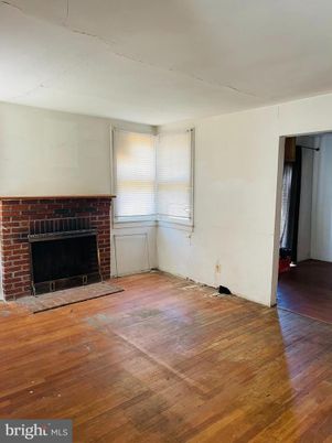 Empty room, Fireplace, Interior, Wood Texture Flooring