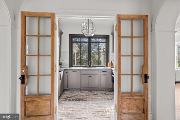 Interior, Kitchen, Pendant Lights