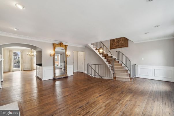 Chandelier, Empty room, Interior, Recessed Lighting, Wood Texture Flooring
