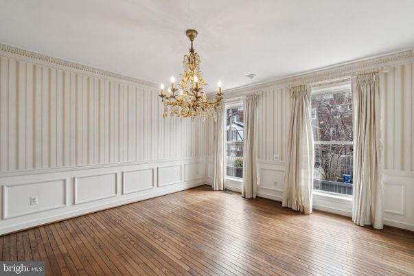Chandelier, Empty room, Interior, Wood Texture Flooring