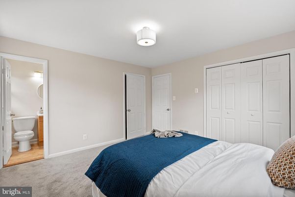 Bathroom, Bedroom, Interior