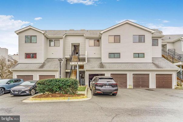 Attached, Exterior, Facade, Raised Ranch