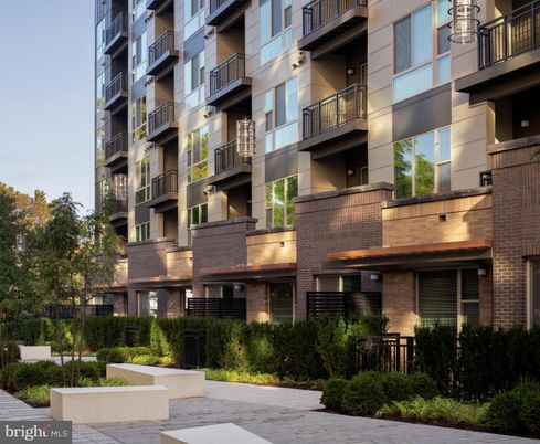 Exterior, Facade, Condo Building