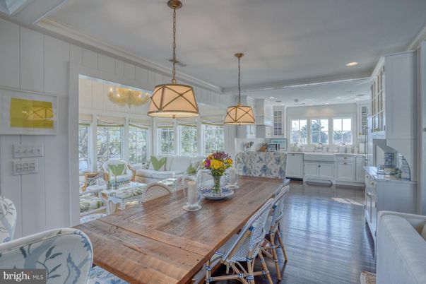 Dining room, Interior, Kitchen, Living room, Pendant Lights, Recessed Lighting, Wood Texture Flooring