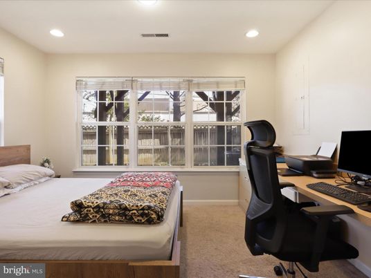 Bedroom, Home Office, Interior, Recessed Lighting