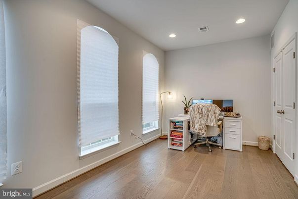 Home Office, Interior, Recessed Lighting, Wood Texture Flooring