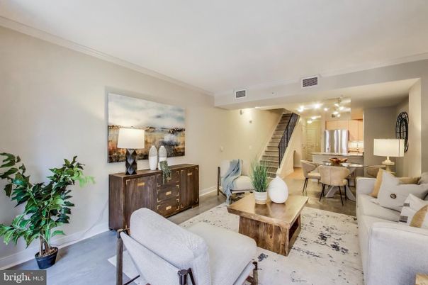 Dining room, Interior, Kitchen, Living room, Stainless Steel Appliances, Wood Texture Flooring