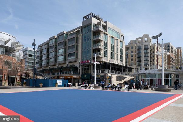 Exterior, Facade, Condo Building