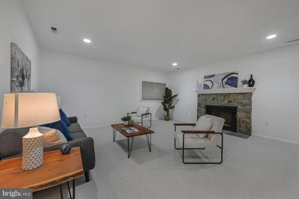 Fireplace, Interior, Living room, Recessed Lighting
