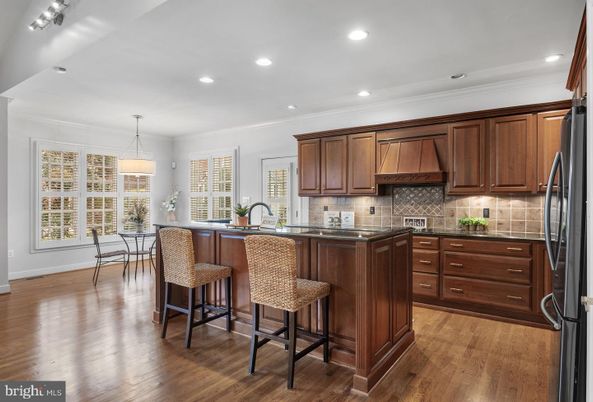 Dining room, Interior, Kitchen, Pendant Lights, Recessed Lighting, Wood Texture Flooring