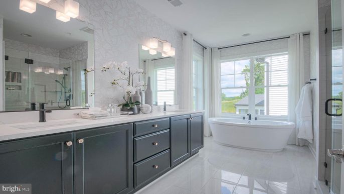 Bathroom, Dual Sink Vanities, Free Standing Baths, Glass Shower, Interior, Recessed Lighting