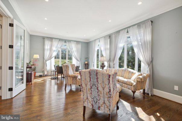Dining room, Interior, Living room, Recessed Lighting, Wood Texture Flooring