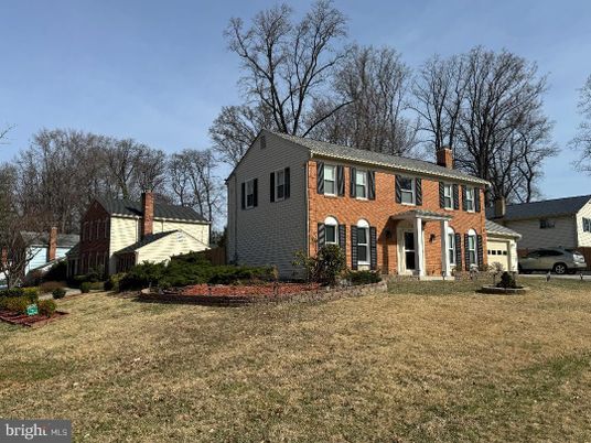Backyard, Exterior, Facade, Brick Facade, Georgian