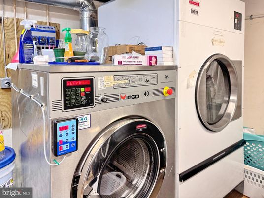 Interior, Utility Closets, Washer