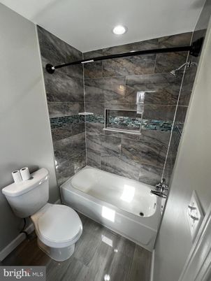 Bathroom, Interior, Recessed Lighting, Wood Texture Flooring