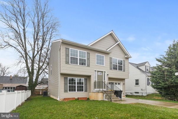 Attached, Backyard, Exterior, Facade, Farmhouse