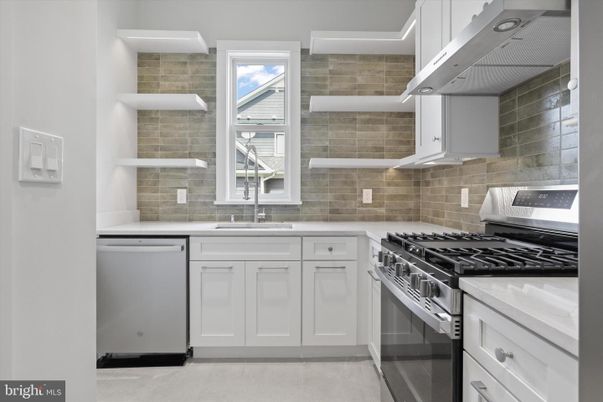 Interior, Kitchen, Stainless Steel Appliances