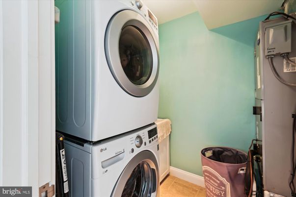 Interior, Utility Closets, Washer