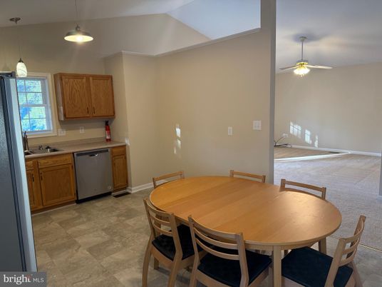 Dining room, Interior, Kitchen, Pendant Lights