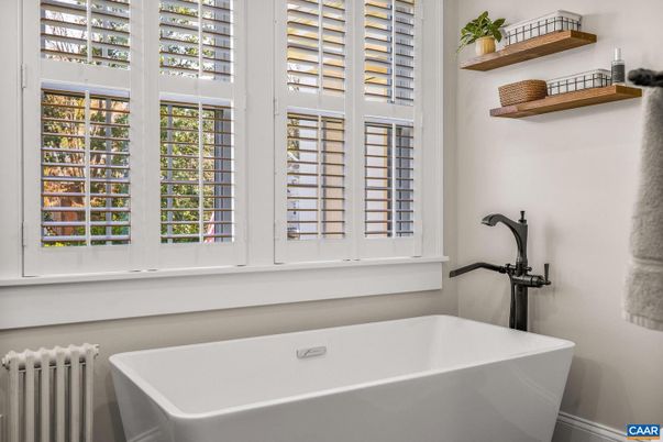 Bathroom, Free Standing Baths, Interior