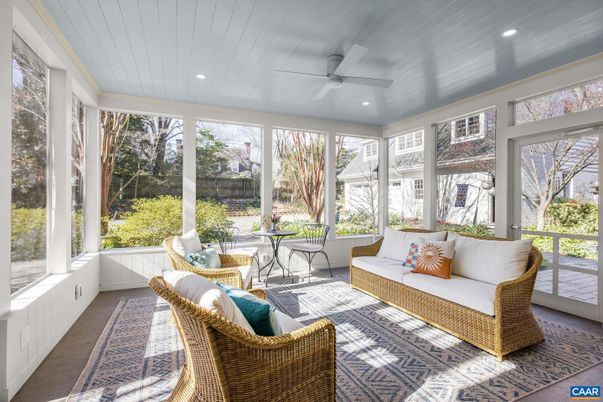 Interior, Living room, Recessed Lighting, Sun Room