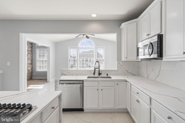 Interior, Kitchen, Marble, Recessed Lighting