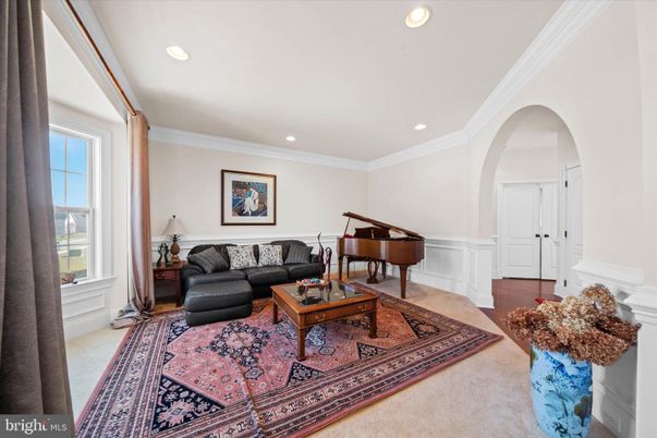 Interior, Living room, Piano, Recessed Lighting, Wood Texture Flooring