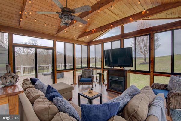 Interior, Living room, Recessed Lighting, Sun Room, Wooden Beams, Wooden Ceilings, Wood Texture Flooring