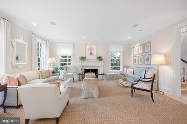 Fireplace, Interior, Living room, Recessed Lighting