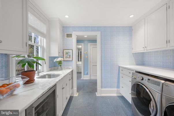 Interior, Recessed Lighting, Washer