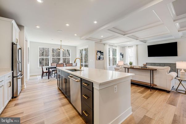 Dining room, Interior, Kitchen, Living room, Pendant Lights, Recessed Lighting, Stainless Steel Appliances, Wood Texture Flooring
