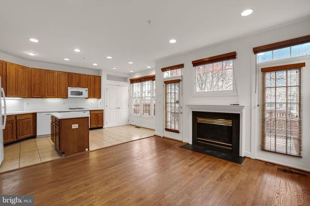 Fireplace, Interior, Kitchen, Recessed Lighting, Wood Texture Flooring