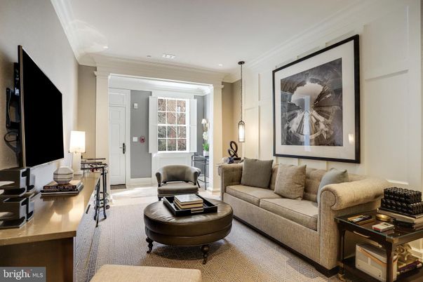 Interior, Living room, Pendant Lights, Recessed Lighting