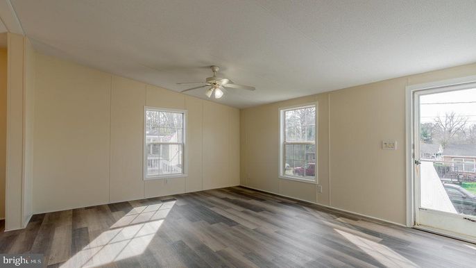 Empty room, Interior, Wood Texture Flooring