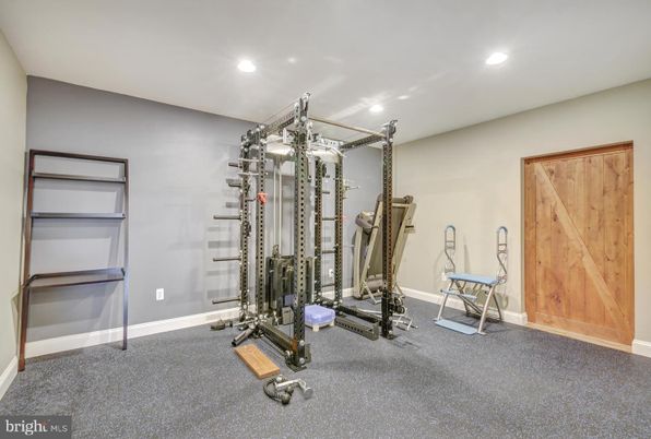Fitness Equipment, Interior, Recessed Lighting, Wine Storage