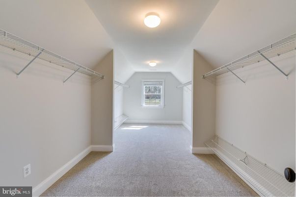 Interior, Walk-in Closets