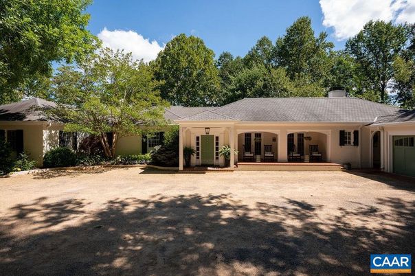Attached, Backyard, Exterior, Facade, Ranch