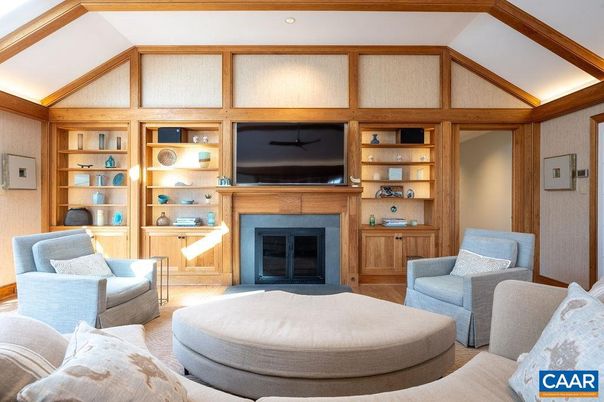 Fireplace, Interior, Living room